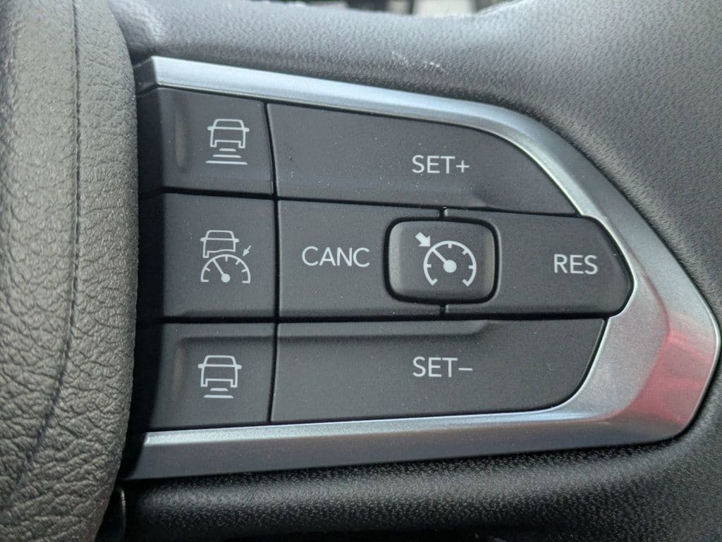 New 2026 Jeep Compass Limited AWD/4WD image 16