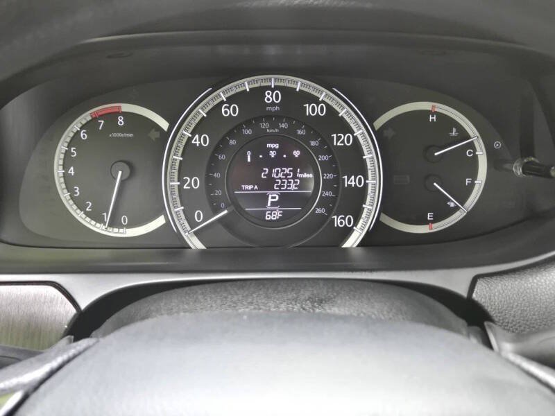 Used 2015 Honda Accord EX image 20