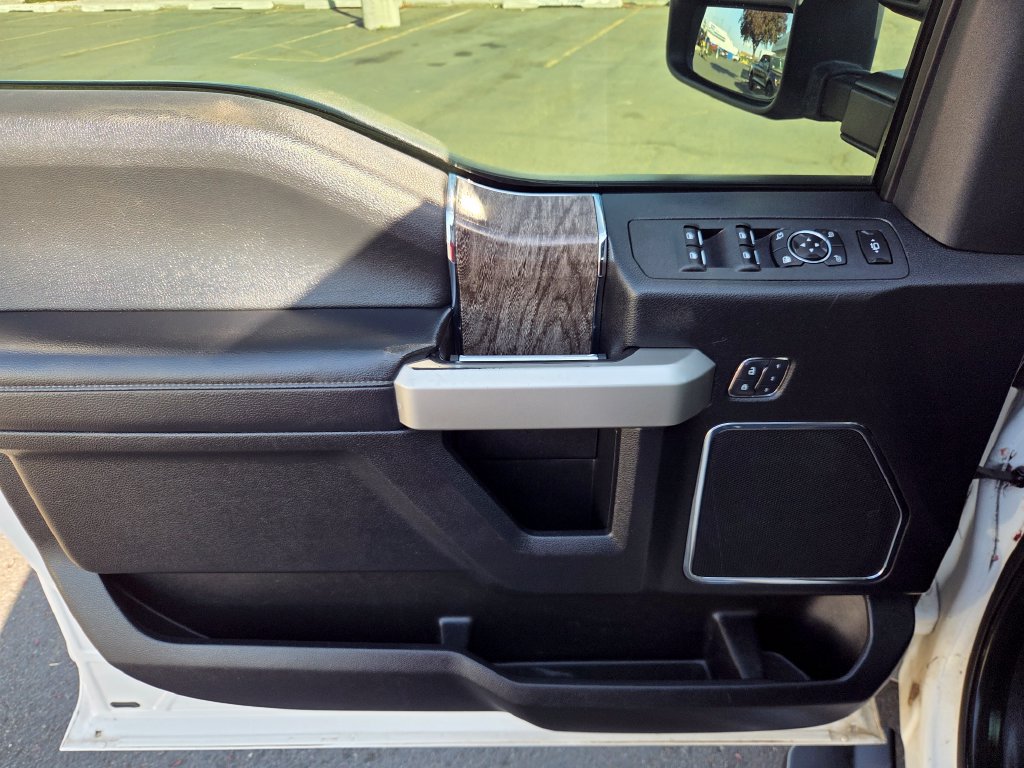 Used 2017 Ford F350 Lariat w/ Chrome Package AWD/4WD image 10