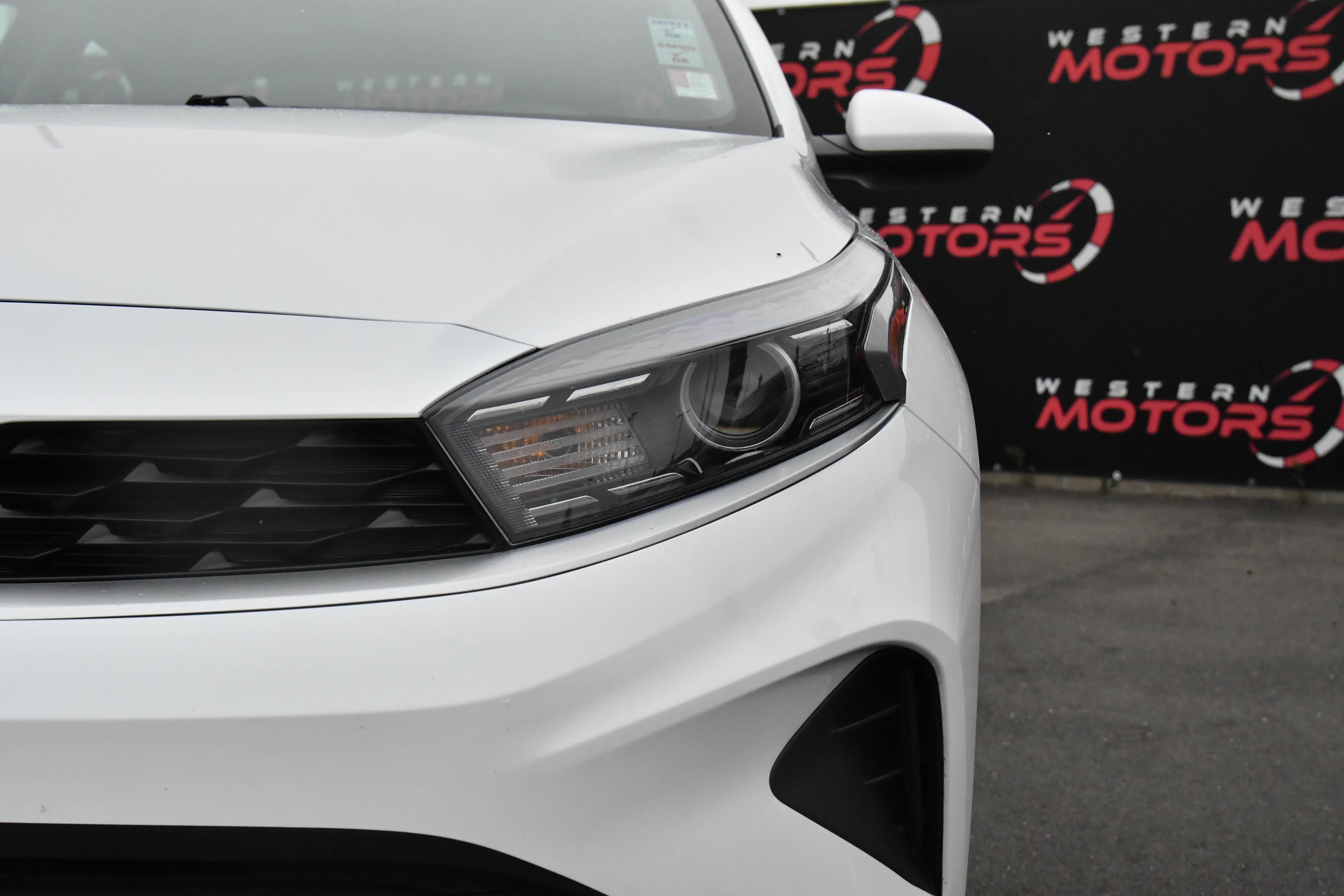 Used 2024 Kia Forte LXS image 11