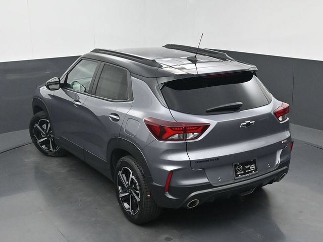 Used 2021 Chevrolet TrailBlazer RS w/ Sun and Liftgate Package FWD image 39