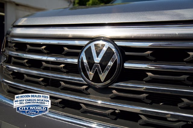 Used 2025 Volkswagen Atlas SE FWD image 7