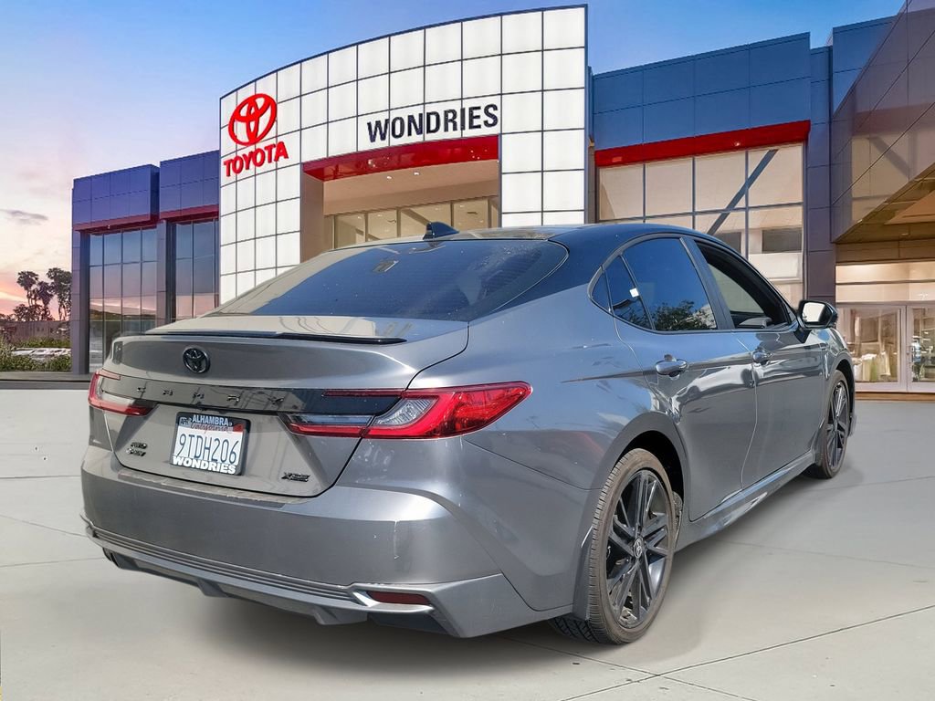 Used 2025 Toyota Camry XSE image 4