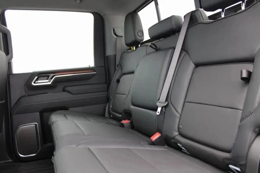 New 2026 GMC Sierra 3500 Denali image 28