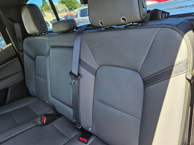 Used 2024 Chevrolet Colorado ZR2 w/ ZR2 Convenience Package III AWD/4WD image 19