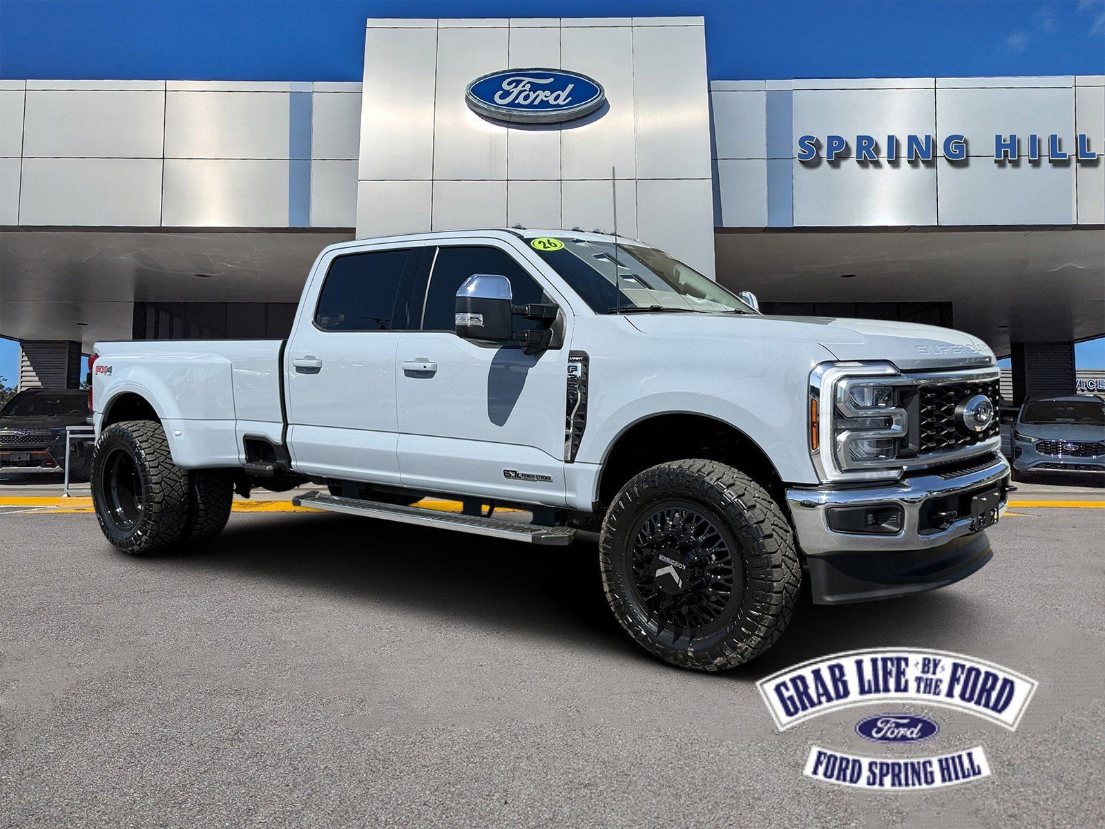 Used 2026 Ford F350 Lariat AWD/4WD image 1