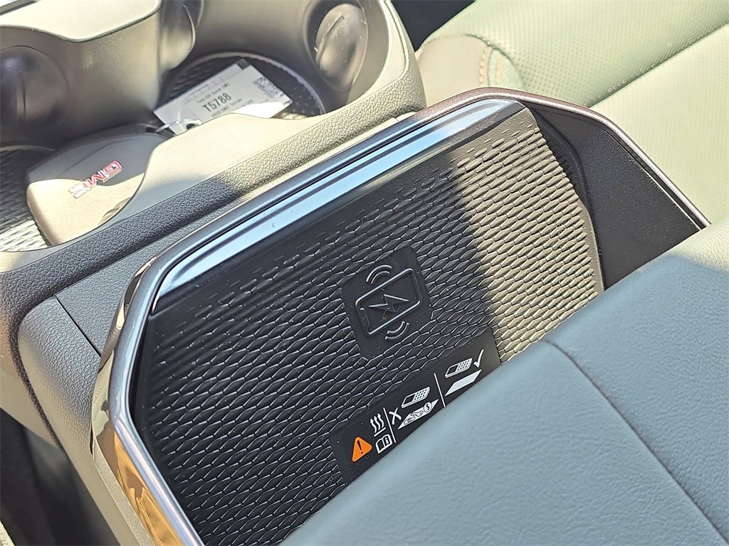 New 2026 GMC Terrain AT4 image 32