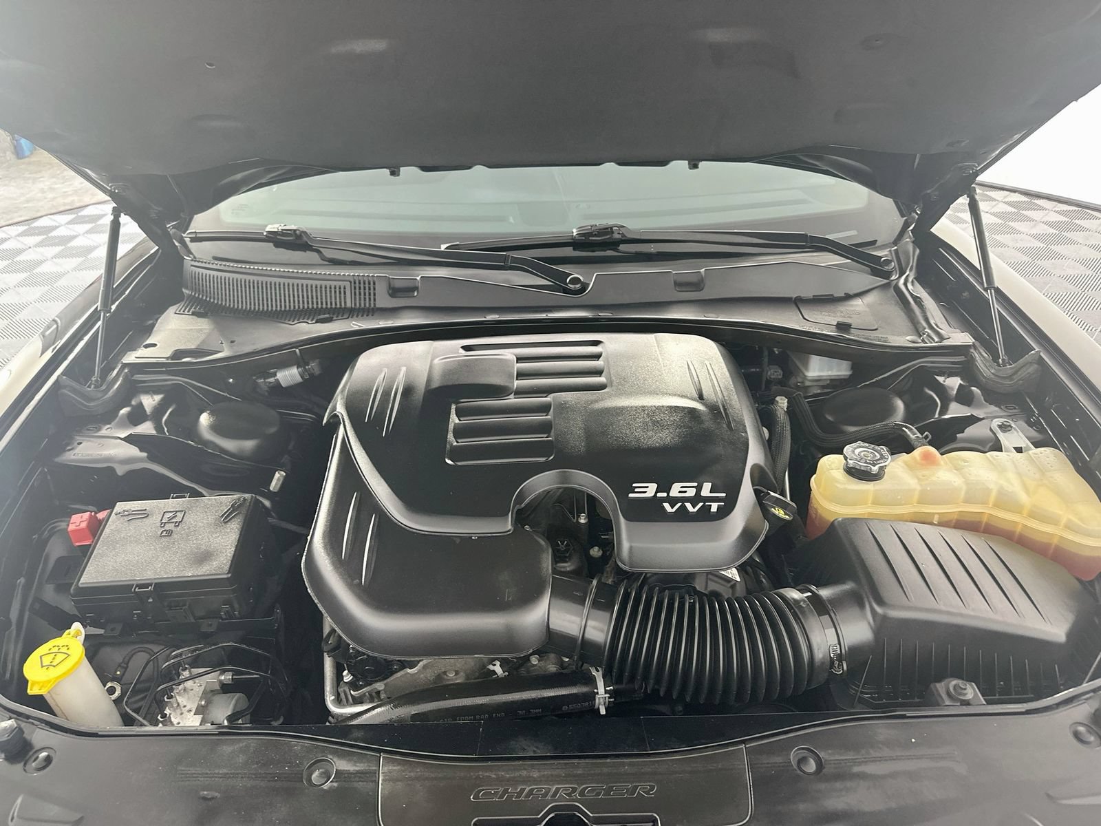 Used 2021 Dodge Charger GT w/ Performance Handling Group RWD image 30
