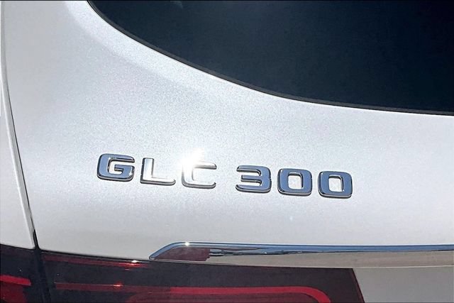 Used 2022 Mercedes-Benz GLC 300 4MATIC image 33