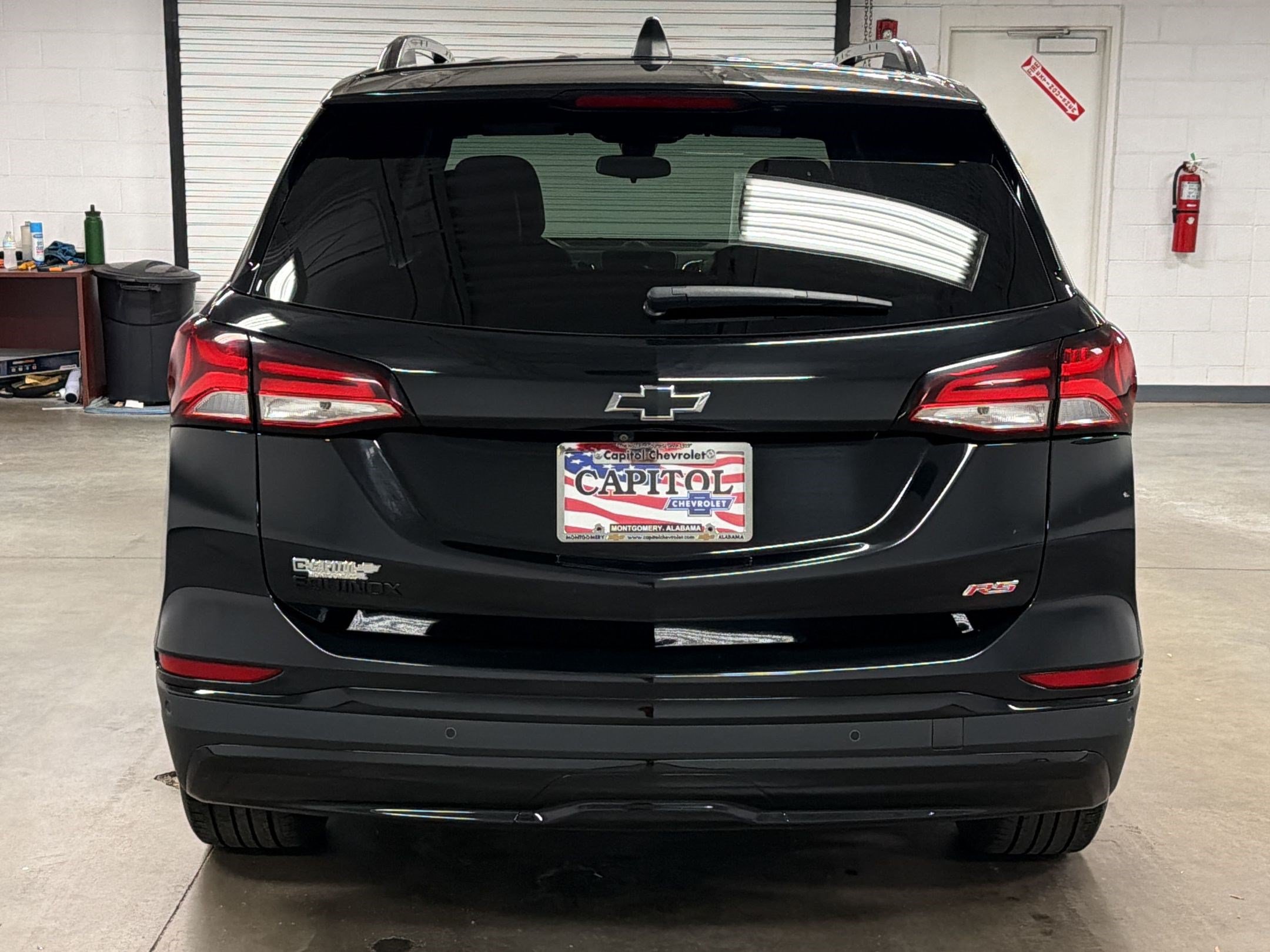 Used 2024 Chevrolet Equinox RS FWD image 10