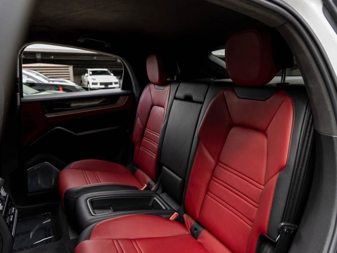 Certified 2024 Porsche Cayenne Turbo GT image 70