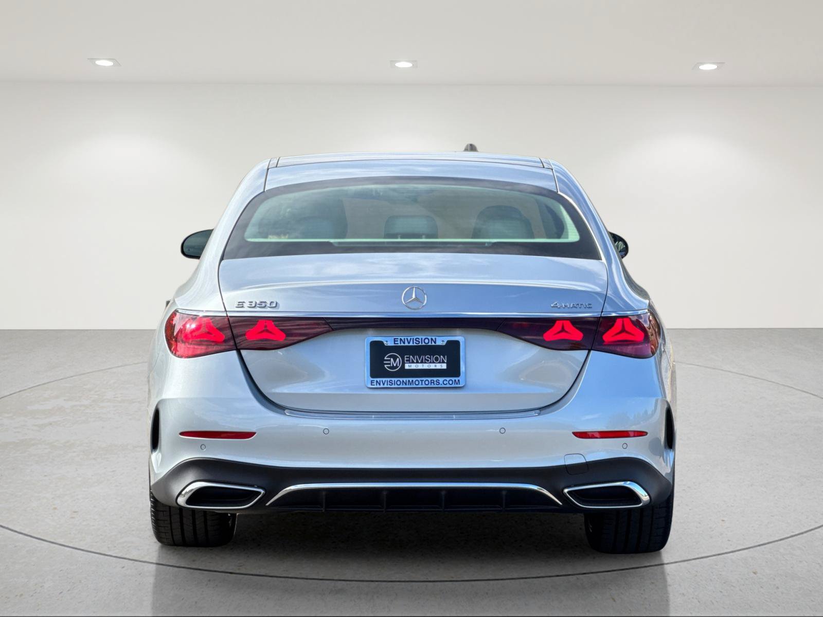 New 2027 Mercedes-Benz E 350 4MATIC Sedan image 4