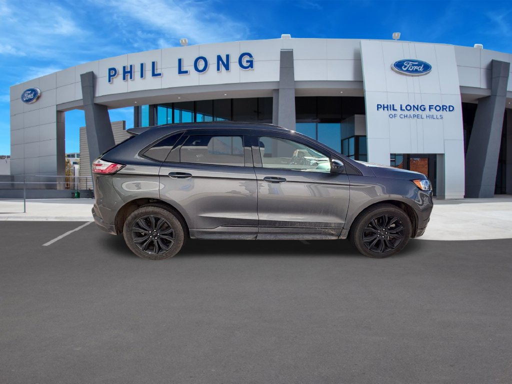 Certified 2023 Ford Edge SE w/ Black Appearance Package AWD/4WD image 8