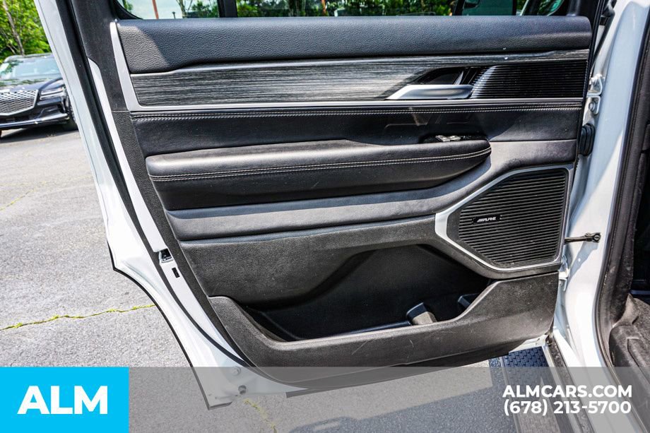 Used 2023 Jeep Wagoneer Series II image 55