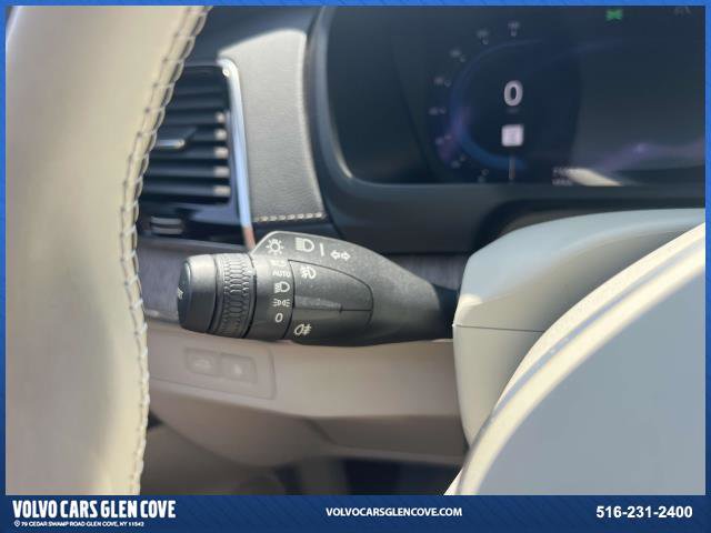 Certified 2023 Volvo XC90 T8 Ultimate w/ Protection Package Premier image 31
