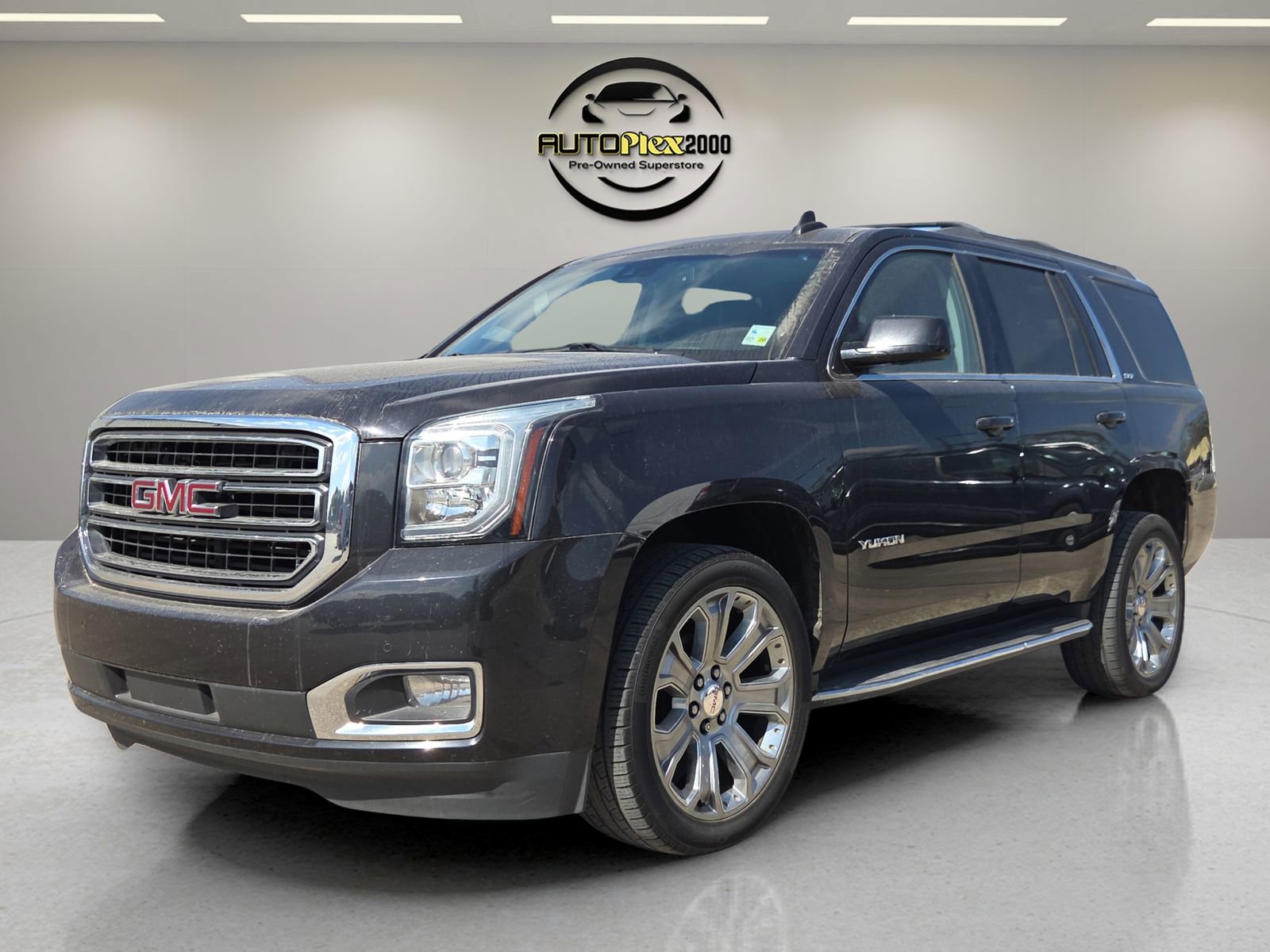 Used 2020 GMC Yukon SLT w/ Open Road Package image 3