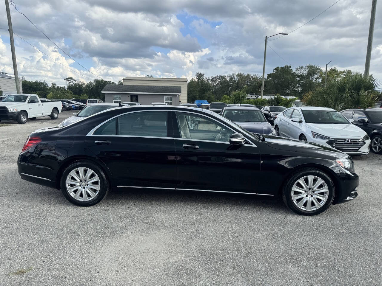 Used 2015 Mercedes-Benz S 550 4MATIC Sedan image 5