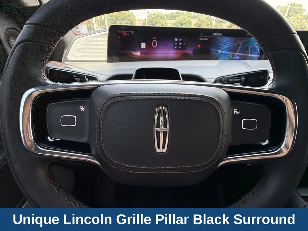 Used 2025 Lincoln Navigator L Black Label AWD/4WD image 13