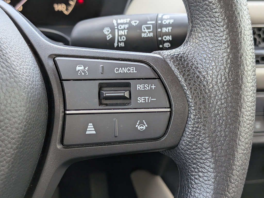 Used 2023 Honda HR-V LX image 51