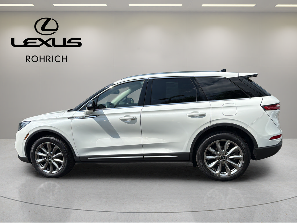 Used 2020 Lincoln Corsair AWD w/ Premium Package image 9