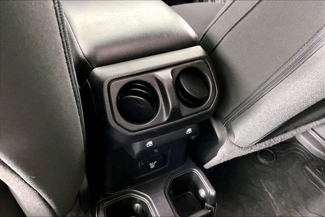 Used 2021 Jeep Gladiator Sport AWD/4WD image 9
