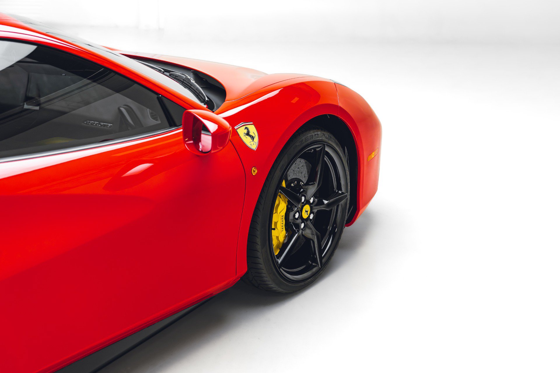 Used 2017 Ferrari 488 GTB RWD image 20