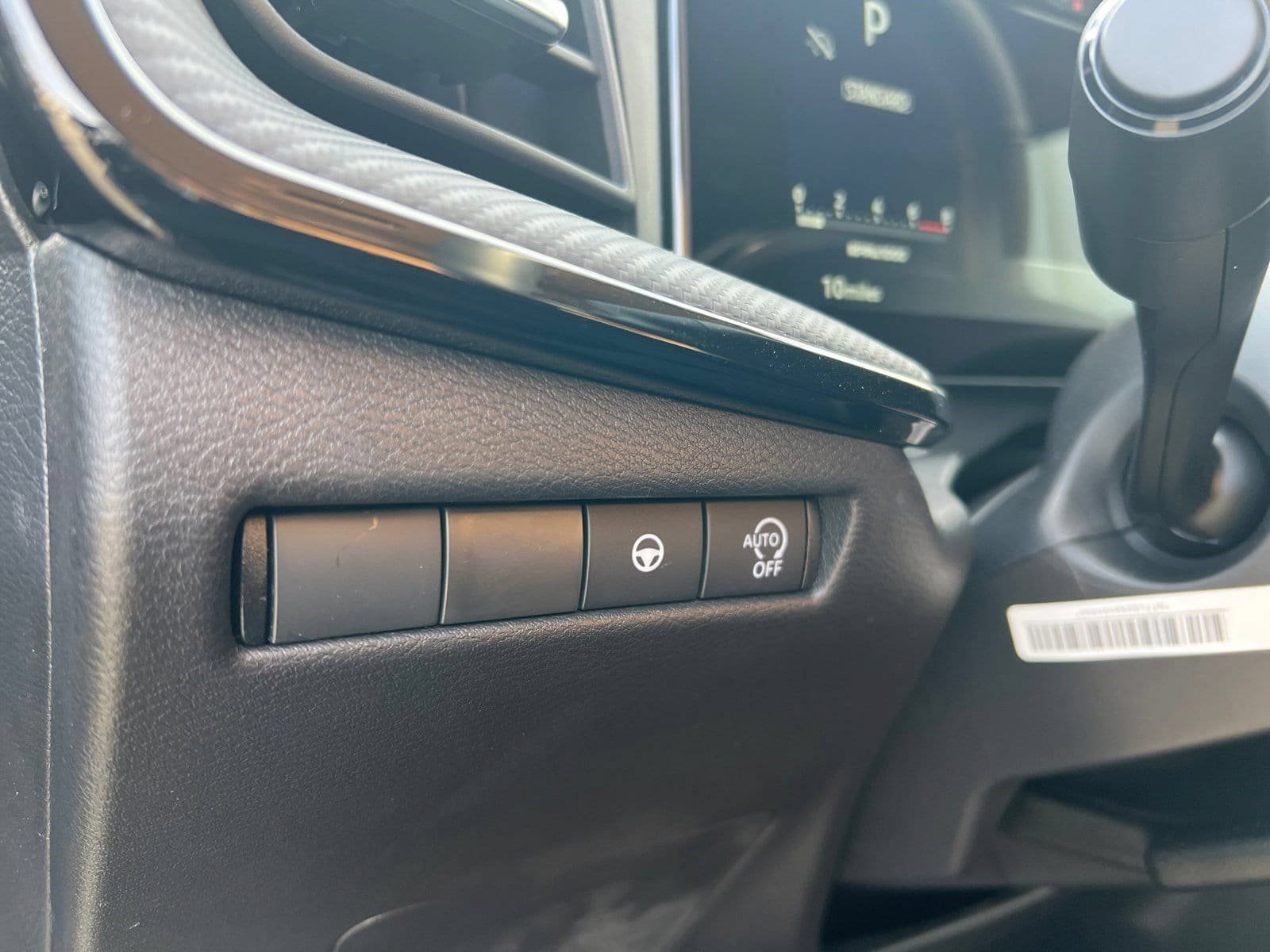 New 2026 Nissan Kicks SR w/ Cold Weather Package FWD image 31