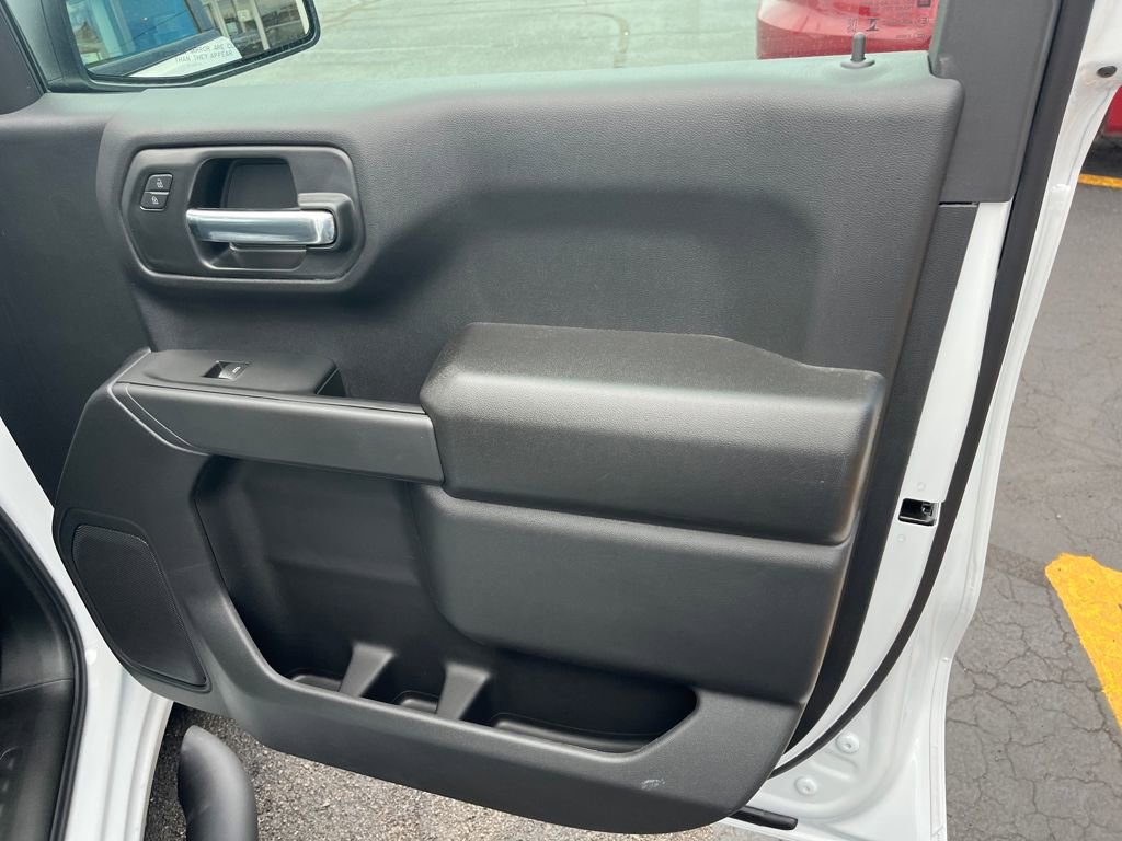 New 2026 Chevrolet Silverado 1500 Custom w/ Turbomax Blackout Package image 26