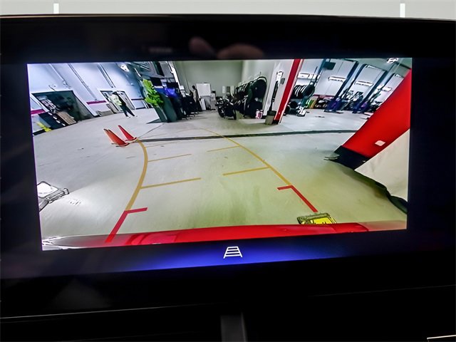 Used 2026 Chevrolet Trax LT w/ Driver Confidence Package image 18