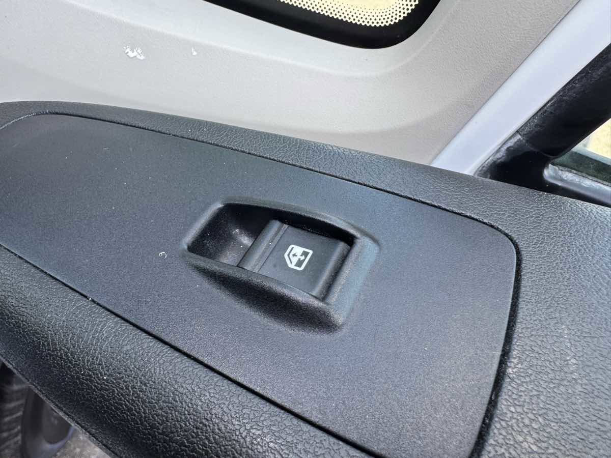 Used 2019 RAM ProMaster 1500 image 29