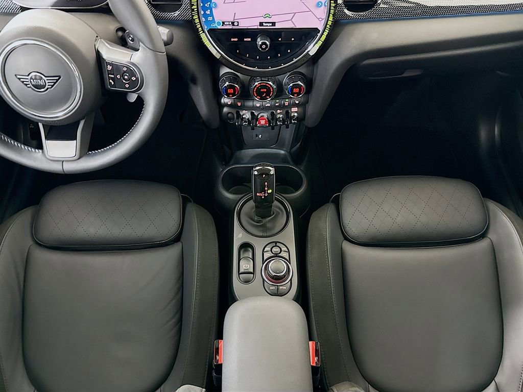 Certified 2024 MINI Cooper S w/ Signature Upholstery Package FWD image 17
