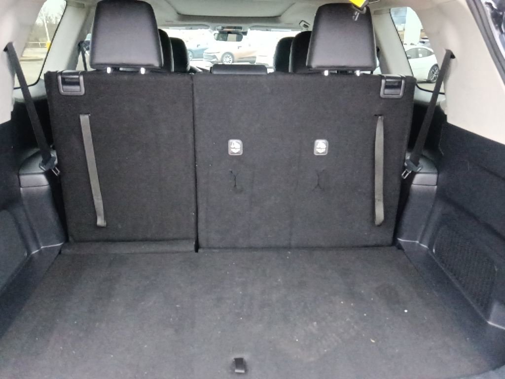 Used 2025 Toyota Grand Highlander AWD image 28