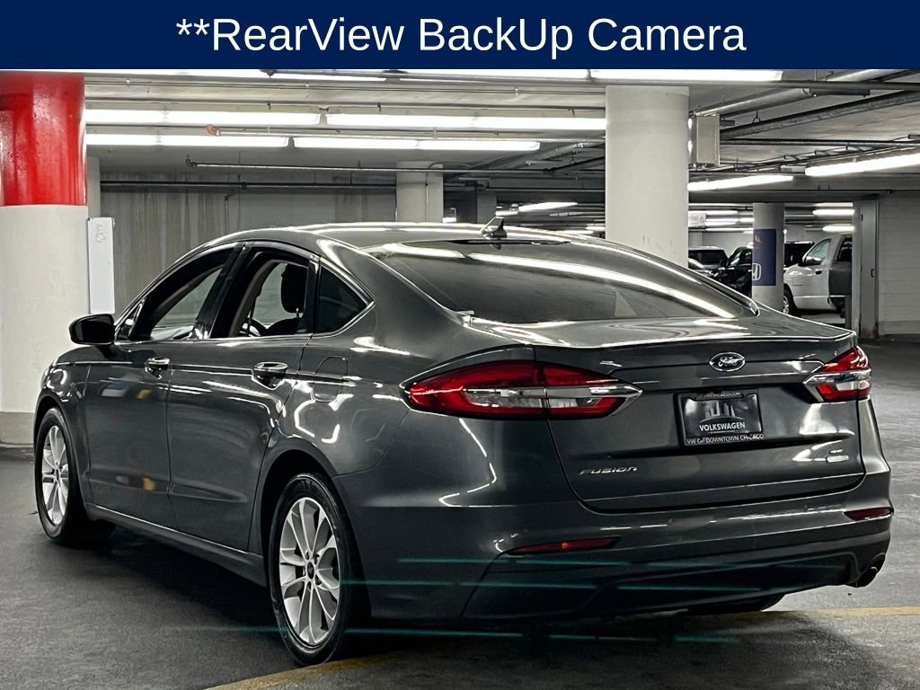Used 2020 Ford Fusion SE FWD image 5