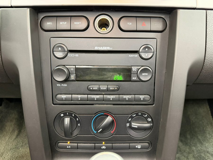 Used 2005 Ford Mustang GT Premium RWD image 67