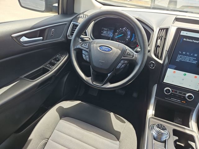 Used 2023 Ford Edge SE AWD/4WD image 9