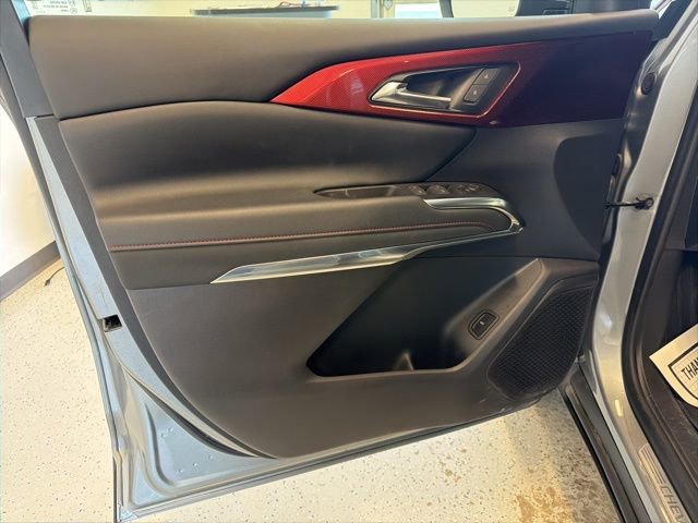 Used 2024 Chevrolet Traverse Z71 image 42