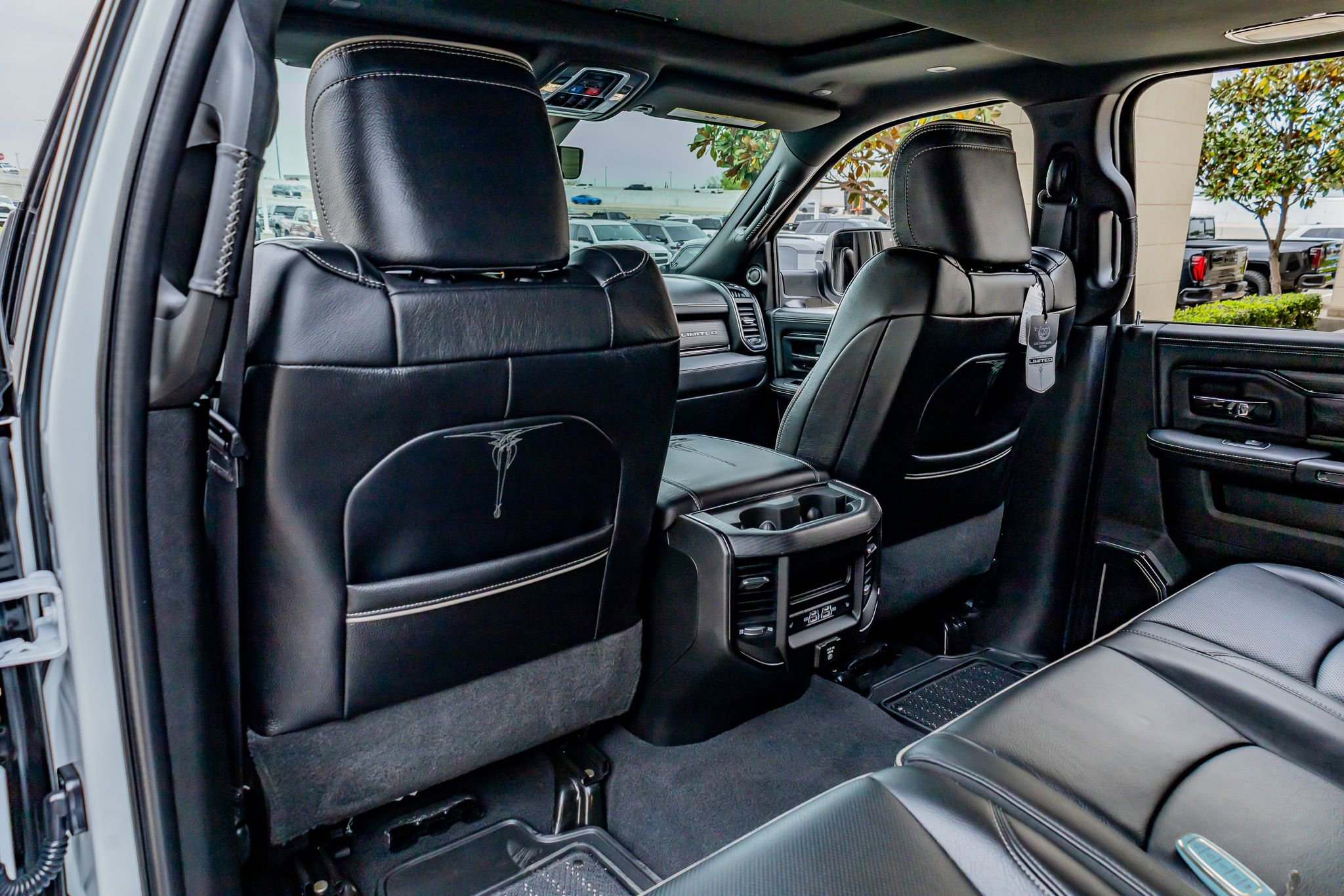 Used 2022 RAM 2500 Limited image 33