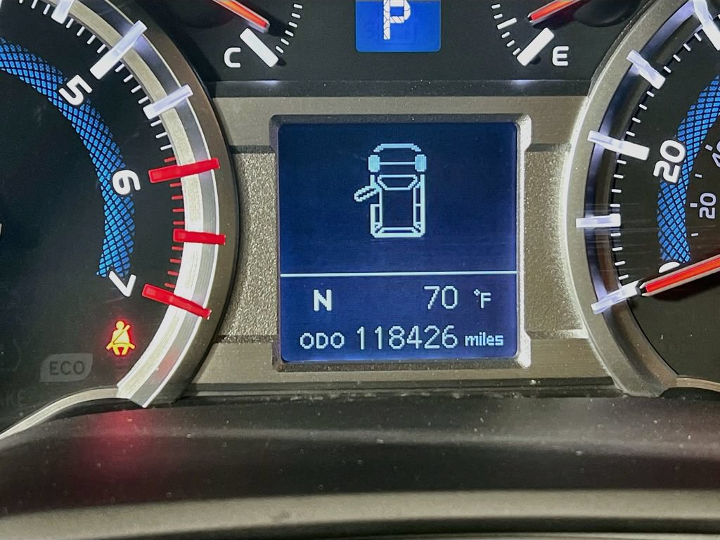 Certified 2019 Toyota 4Runner TRD Off-Road Premium AWD/4WD image 11