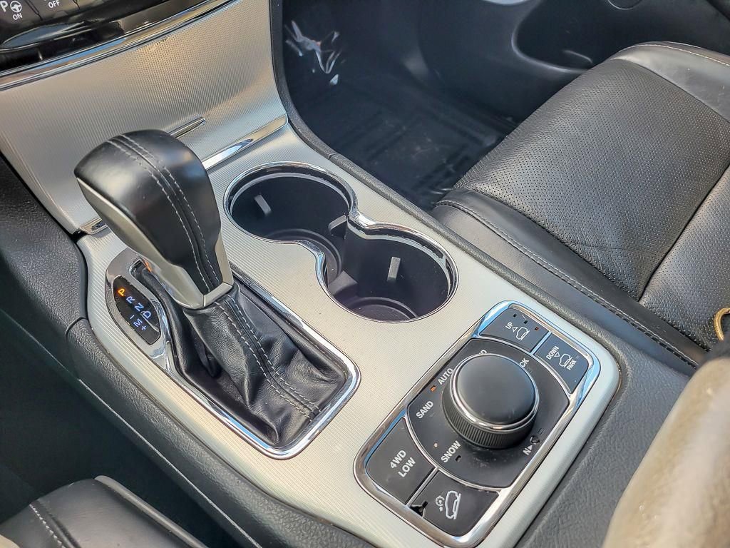 Used 2020 Jeep Grand Cherokee Summit image 19