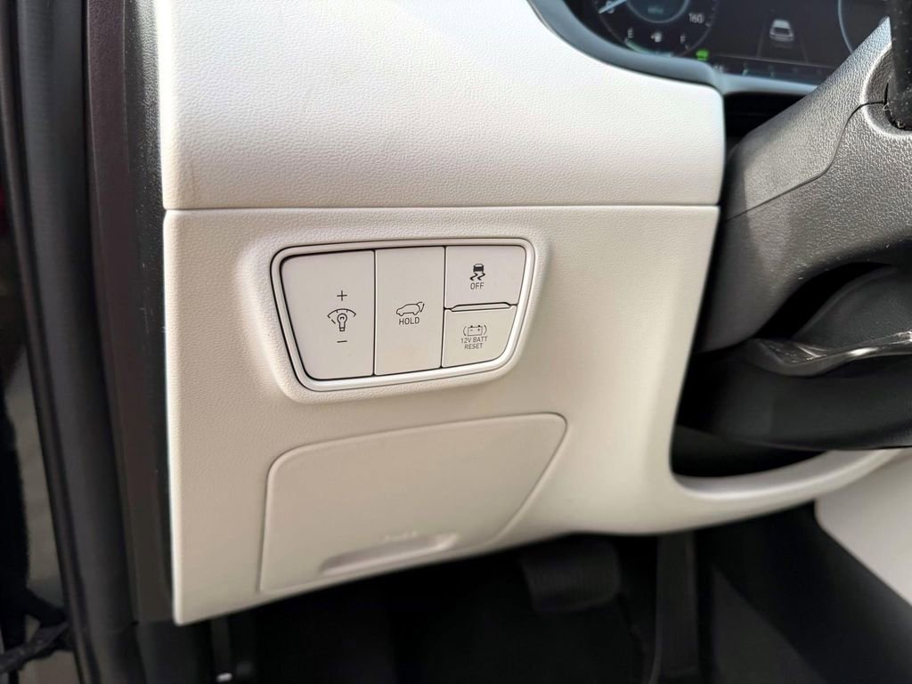 Certified 2024 Hyundai Tucson SEL image 18