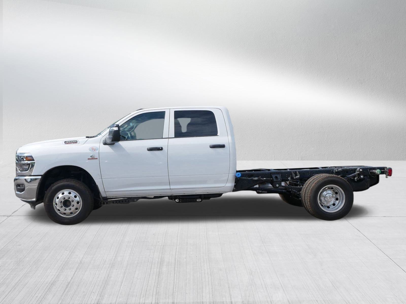 New 2026 RAM 3500 Tradesman image 4