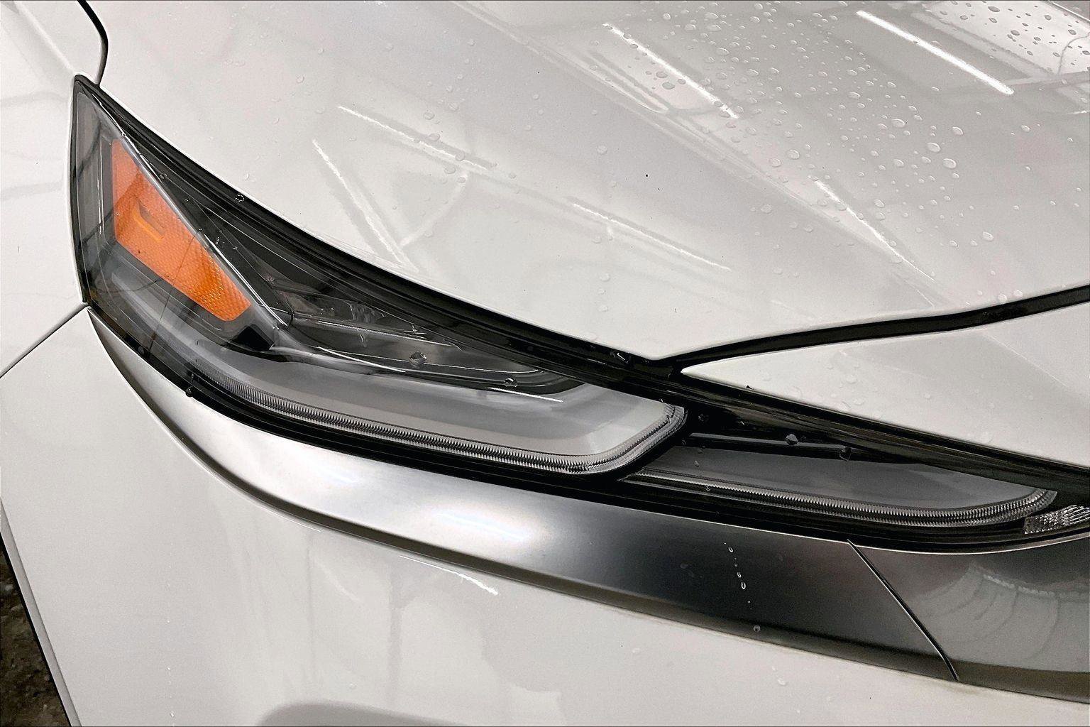 Used 2020 Hyundai Santa Fe SE image 27