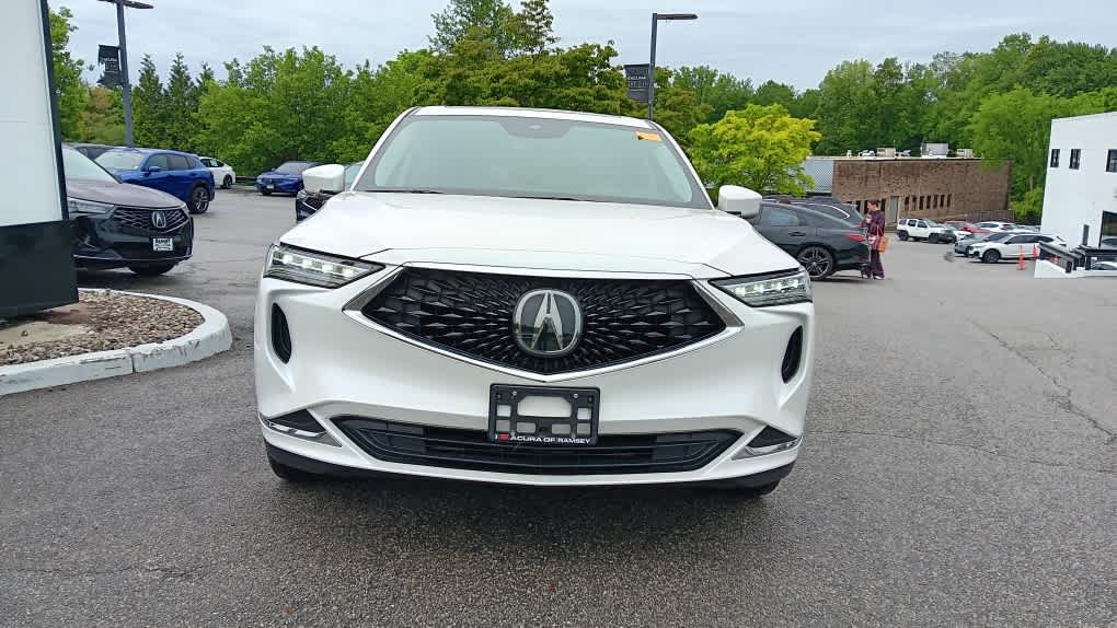 Used 2023 Acura MDX SH-AWD image 9