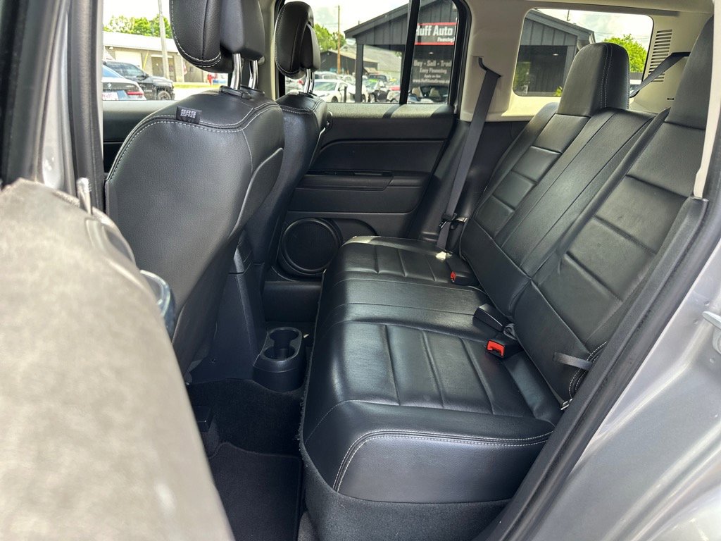 Used 2016 Jeep Patriot High Altitude AWD/4WD image 16