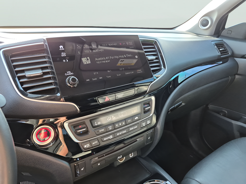 Used 2022 Honda Pilot Touring image 25