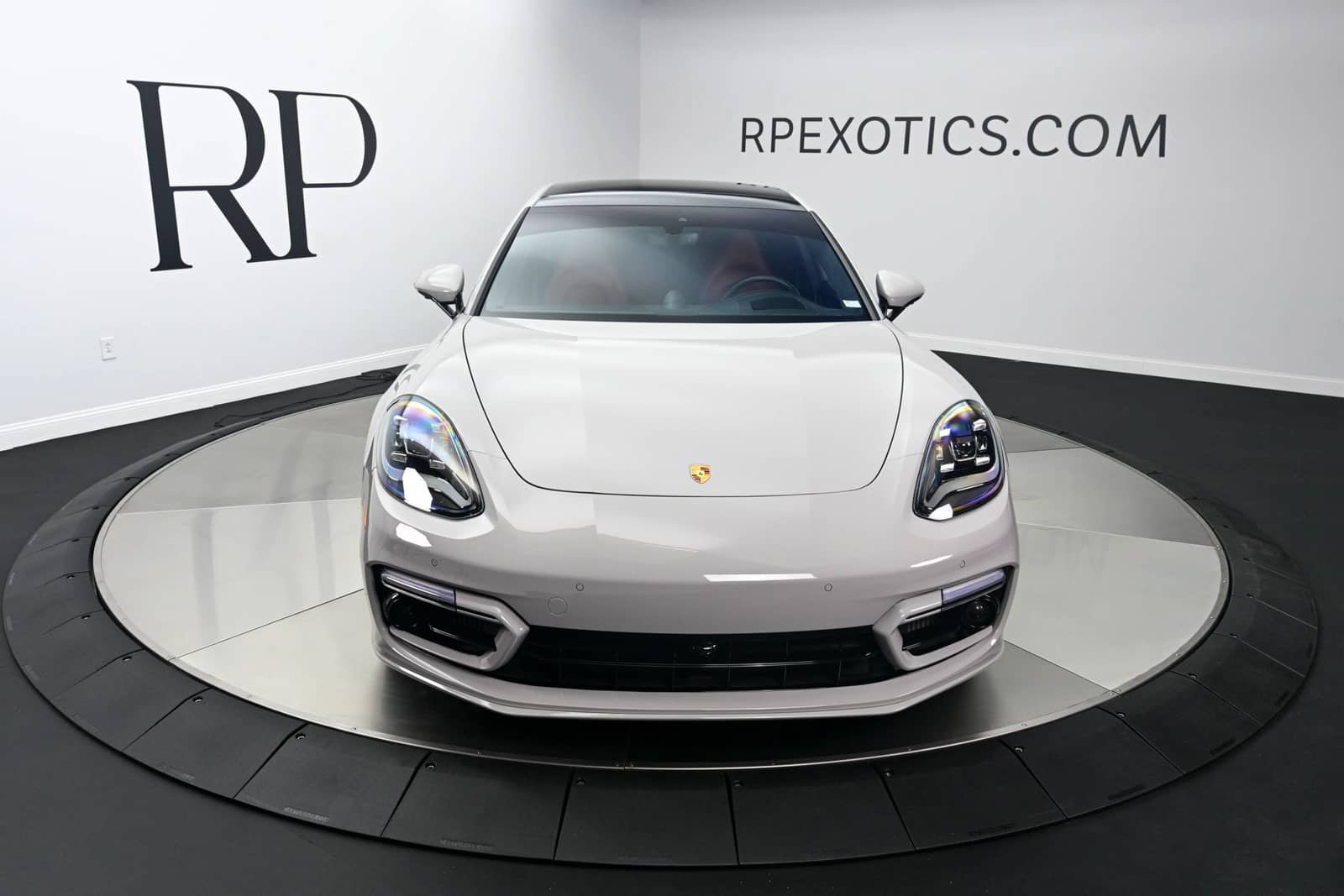 Used 2023 Porsche Panamera Turbo S Executive AWD/4WD image 5