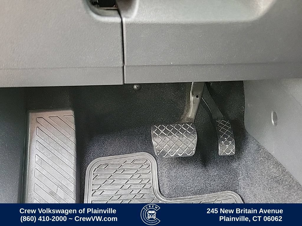 Used 2018 Volkswagen Tiguan S AWD/4WD image 40