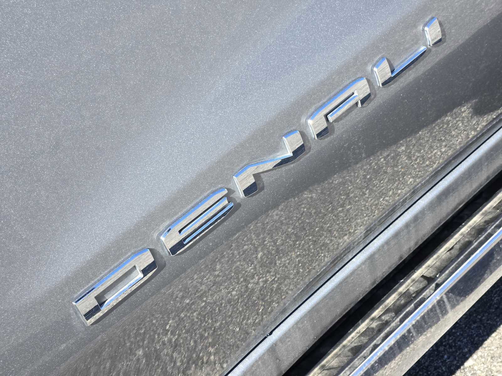 Certified 2025 GMC Sierra 1500 Denali Ultimate image 11