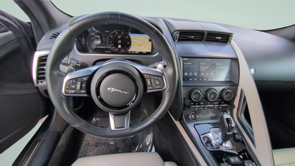 Used 2023 Jaguar F-TYPE R-Dynamic AWD/4WD image 10
