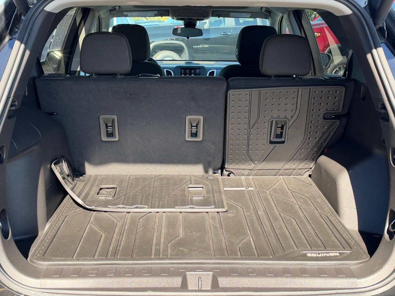 Used 2024 Chevrolet Equinox LT w/ LPO, Floor Liner Package AWD/4WD image 4